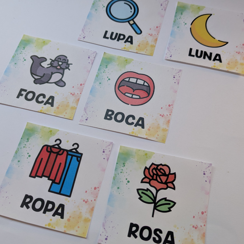 Material para trabajar el vocabulario, la comprensión semántica y la expresión oral en infantil y primaria. Ideal para logopedia, audición y lenguaje.